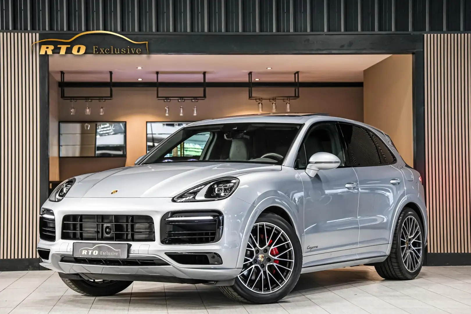 Porsche Cayenne 3.0 e-hybrid|Sportdesign|achterasbest.|ACC Grijs - 1