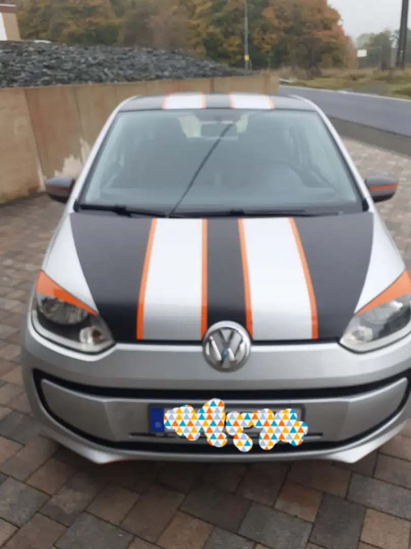 Volkswagen up! up! BlueMotion Technology take up! - 1