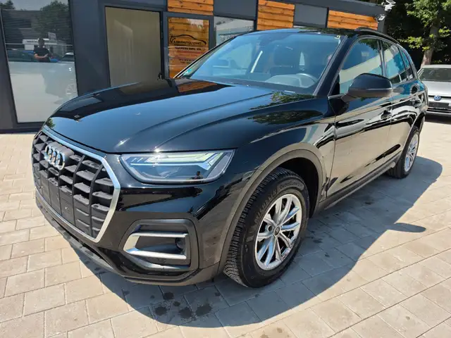Audi Q5 40 TDI quattro S Line Business