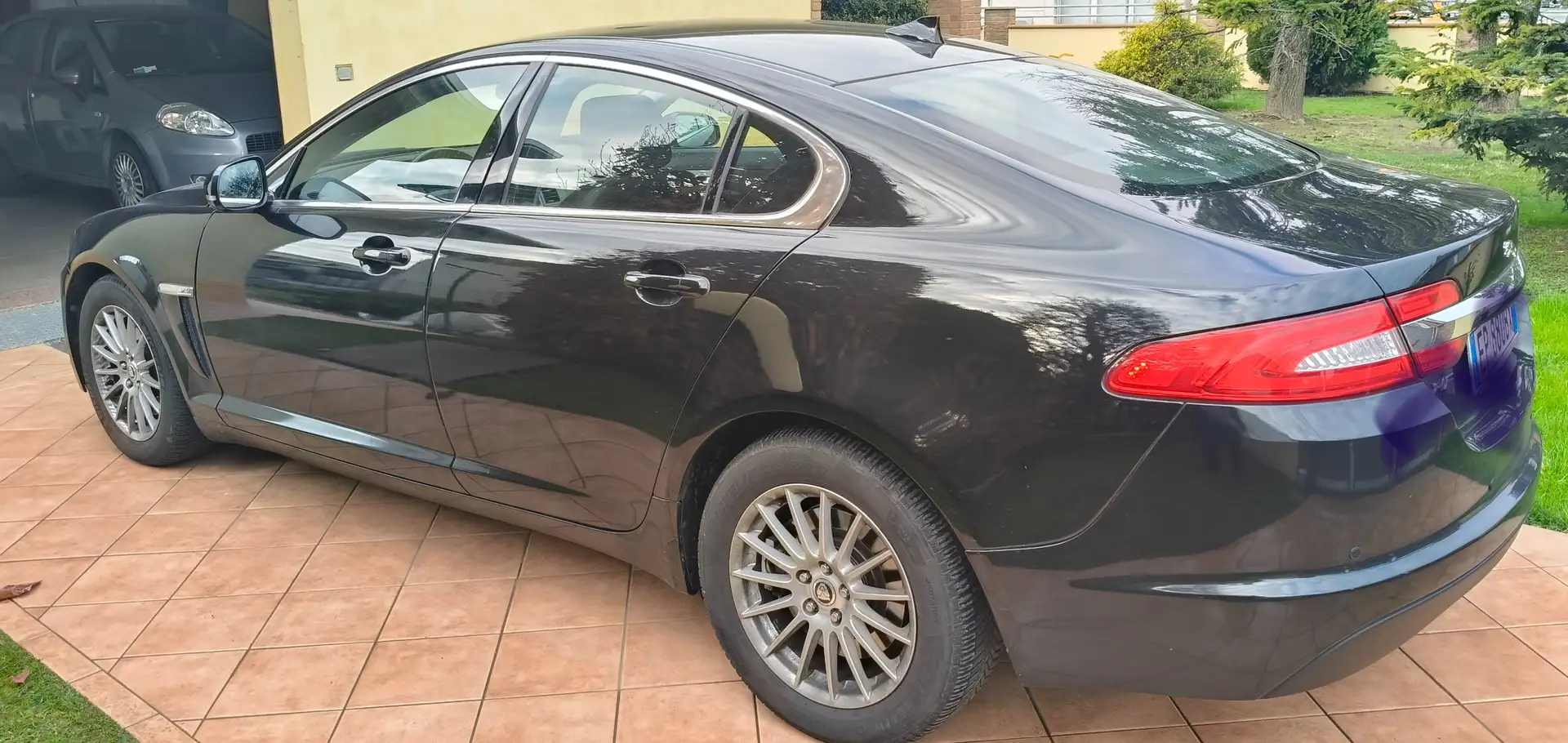 Jaguar XF XF 2.2d s Nero - 2