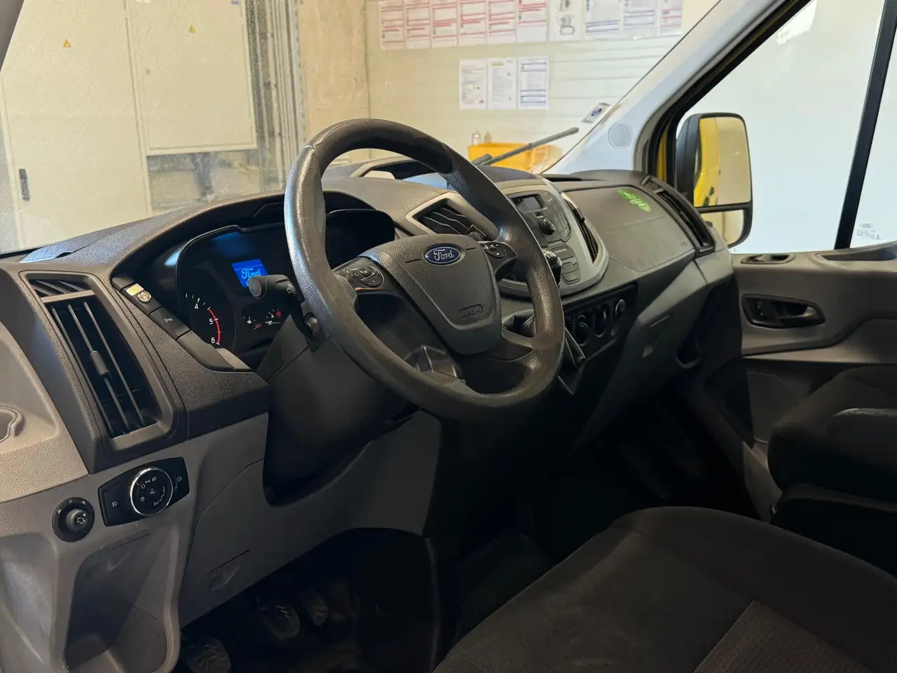 Ford Transit 290 L2 Top – Bild 11