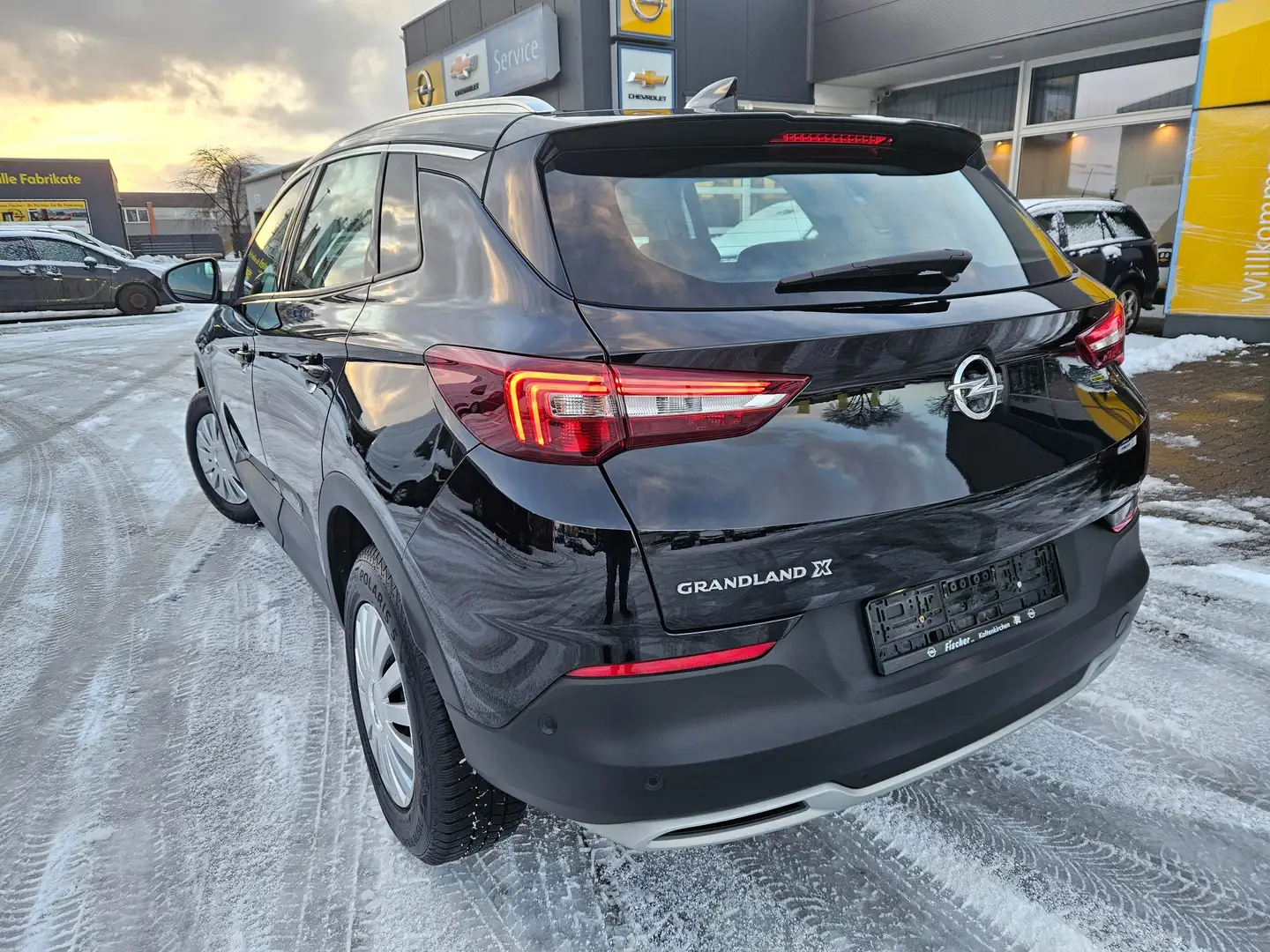 Opel Grandland X Elegance Schwarz - 2