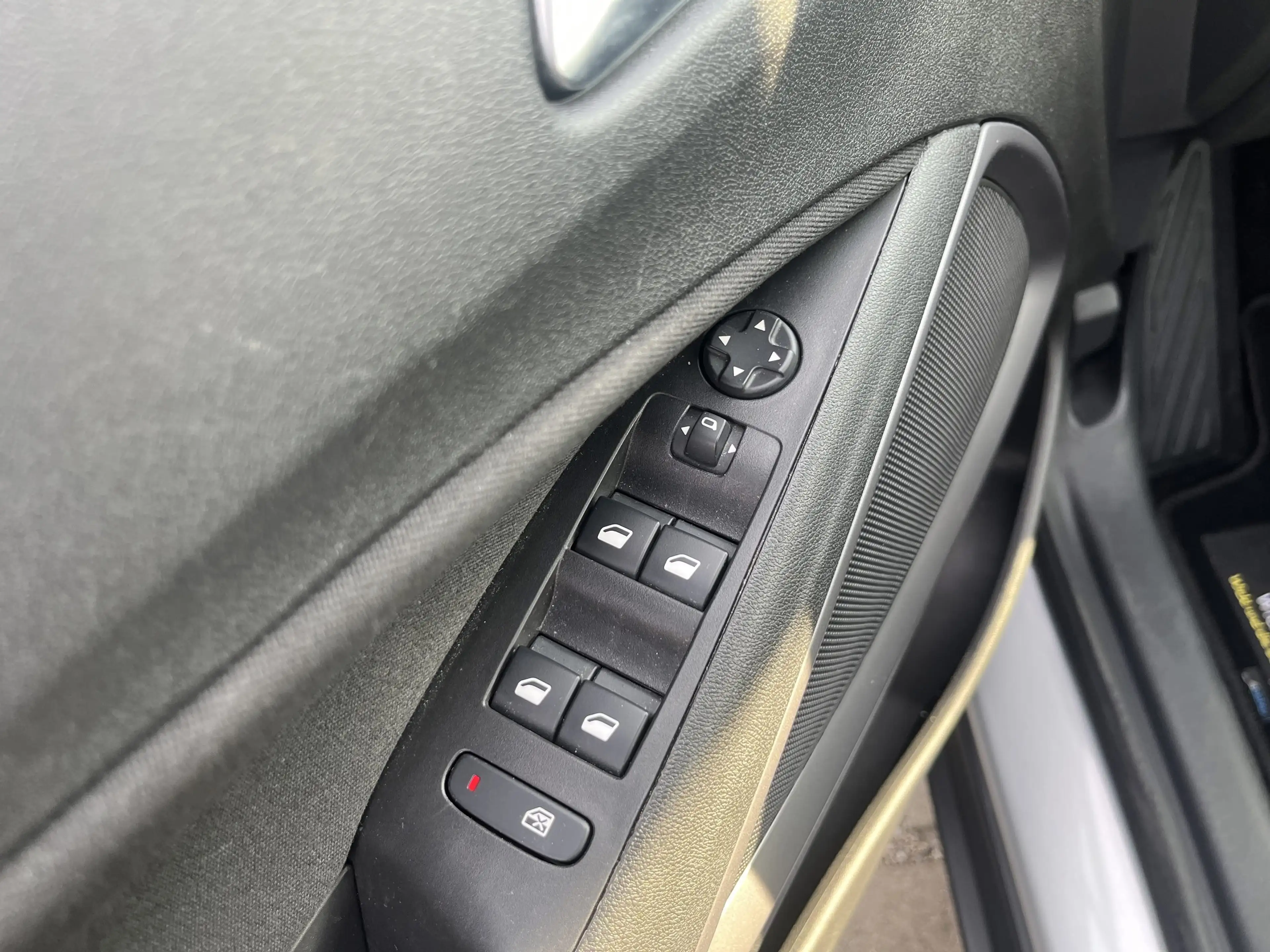 Opel Crossland 1.2 Enjoy LM+BT+Klim+PDC+ZV+Kam+Temp — photo 13