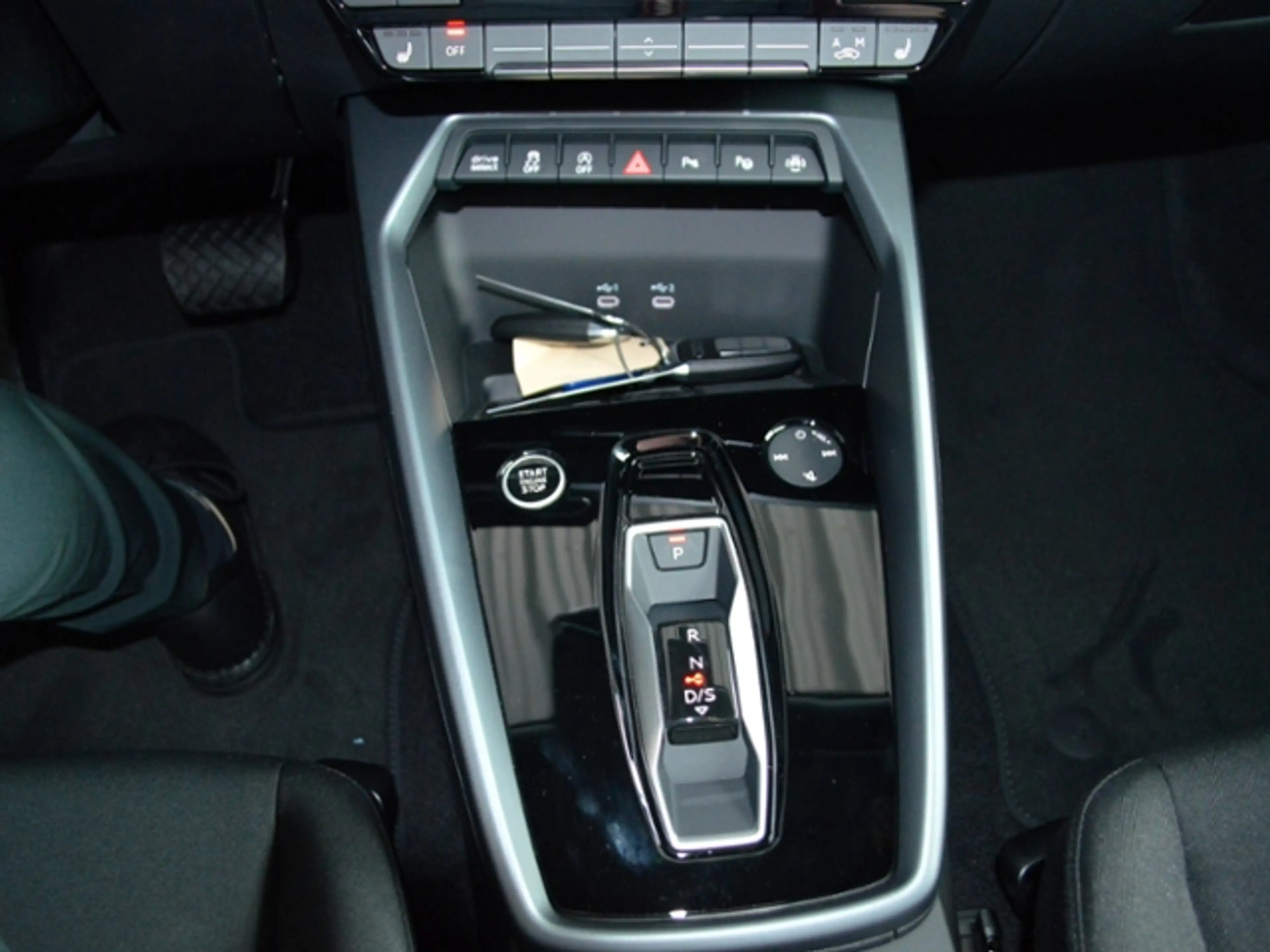 Audi A3 Sportback  2,0TFSI DSG quattro S line MMI KLIMA L — photo 11