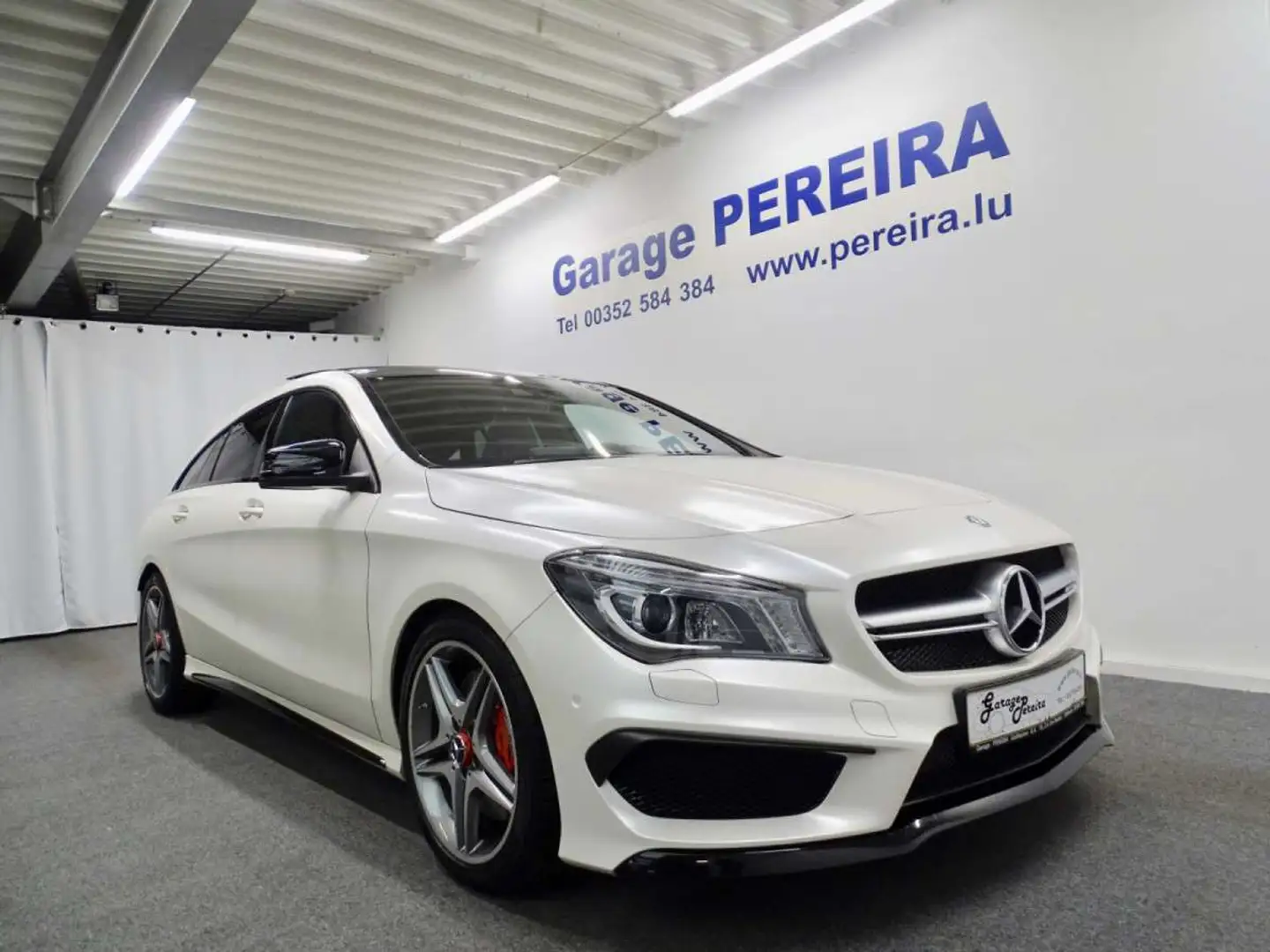 Mercedes-Benz CLA 45 AMG Shooting Brake 4MATIC PERFORMANCE SITZE PANO Sport Wit - 1