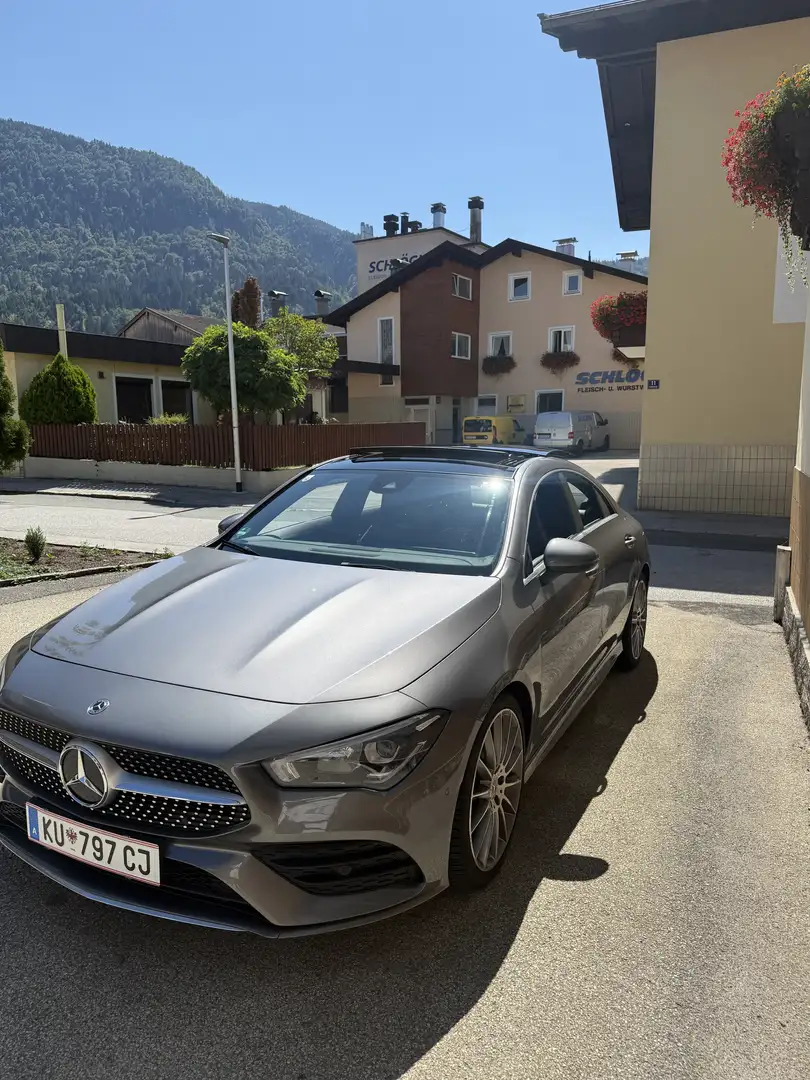 Mercedes-Benz CLA 180 7G-DCT AMG Line - 2
