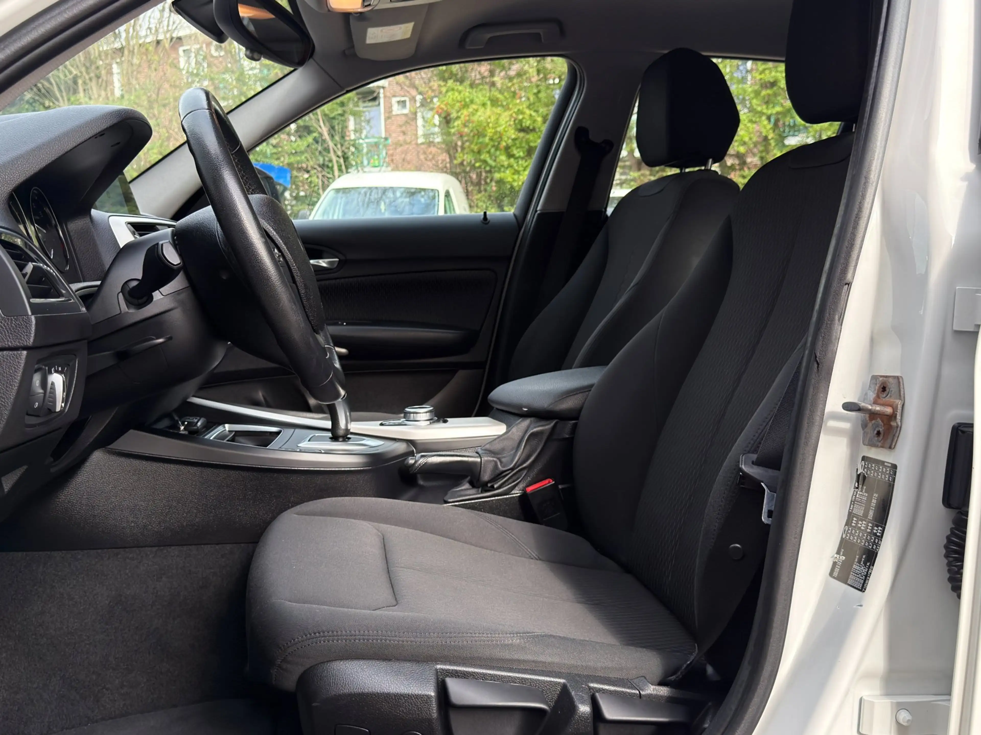 BMW 118 1-serie 118i Corporate | Navi | Automaat | Clima | — photo 20