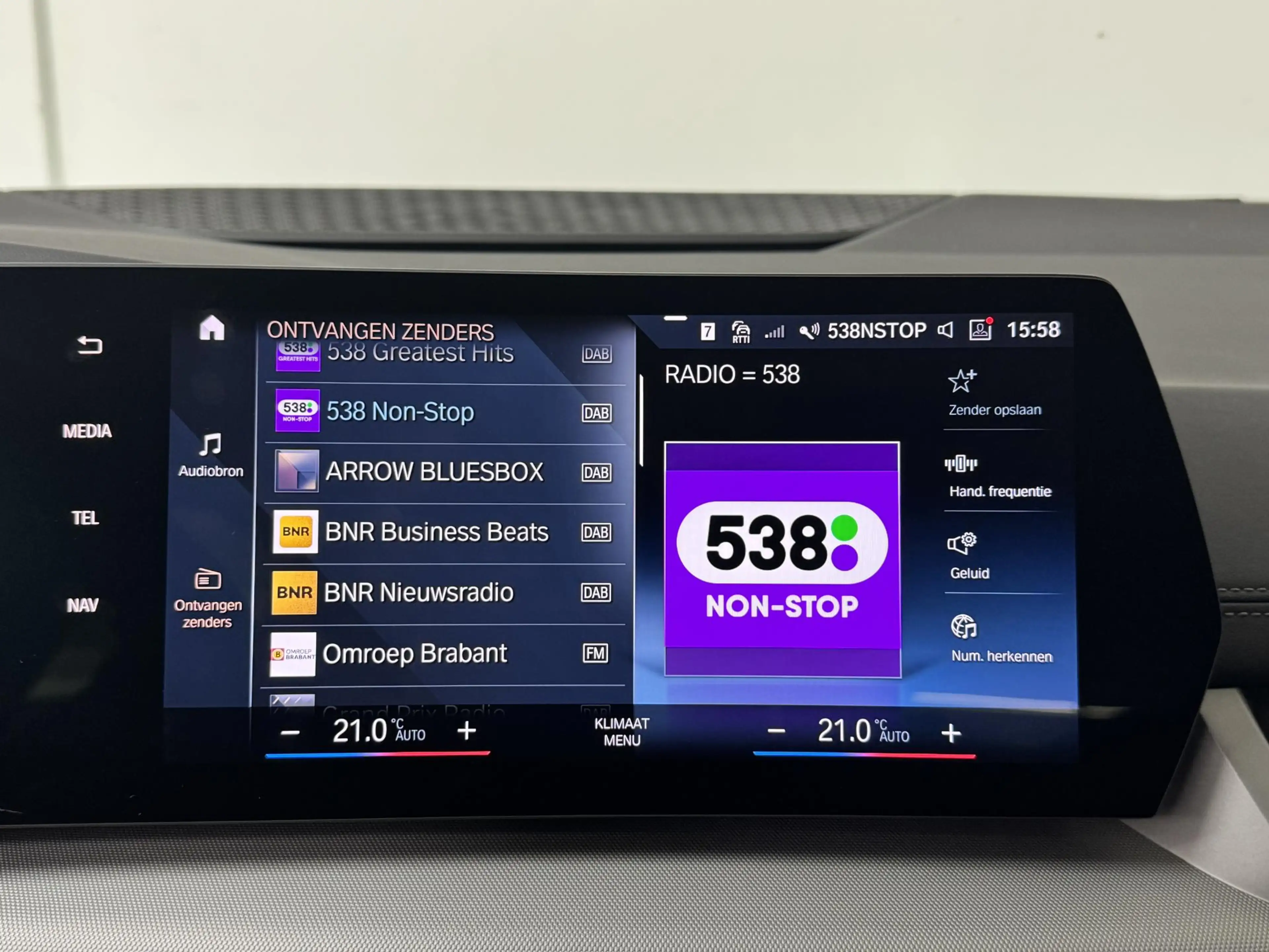 BMW 225 2-serie Active Tourer 225e xDrive | Navigatie | Ac — photo 47