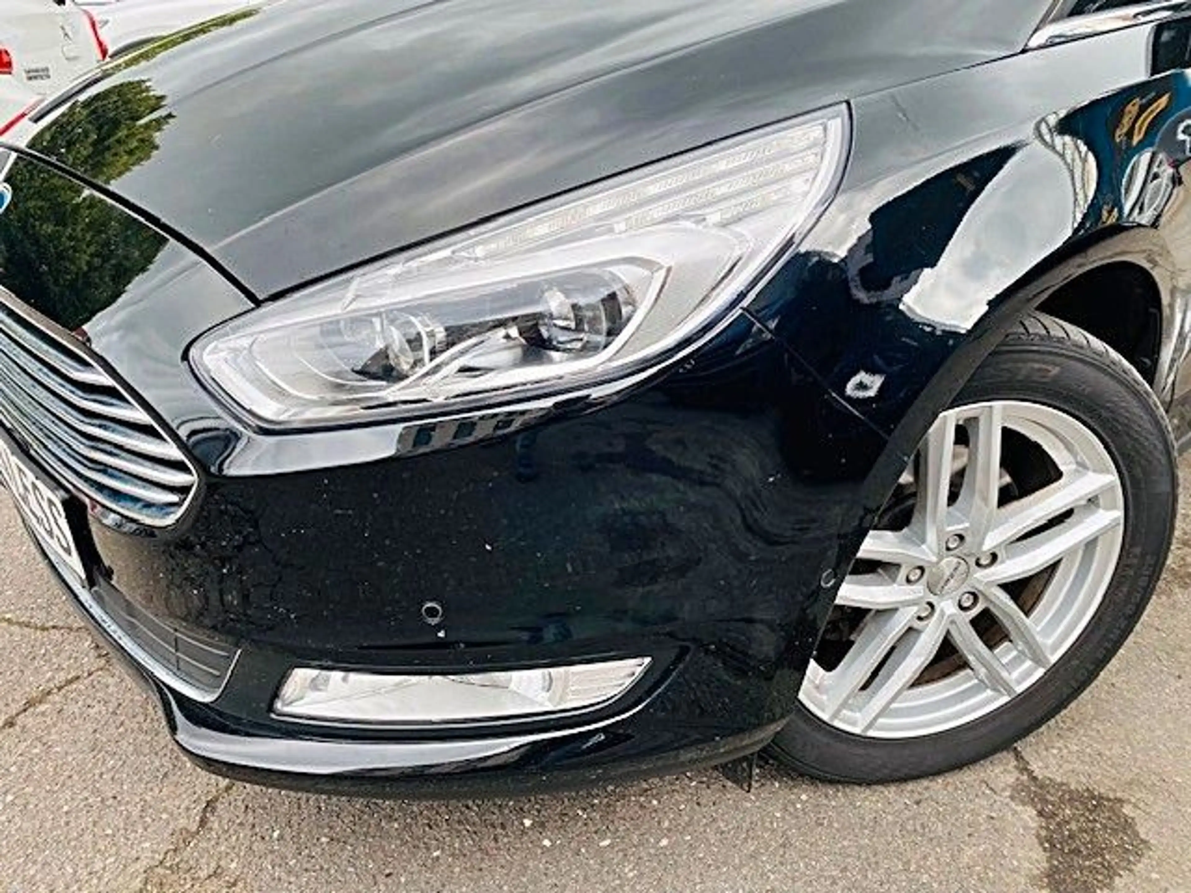 Ford Galaxy 2,0 EcoBlue 140kW Titanium Auto — photo 30