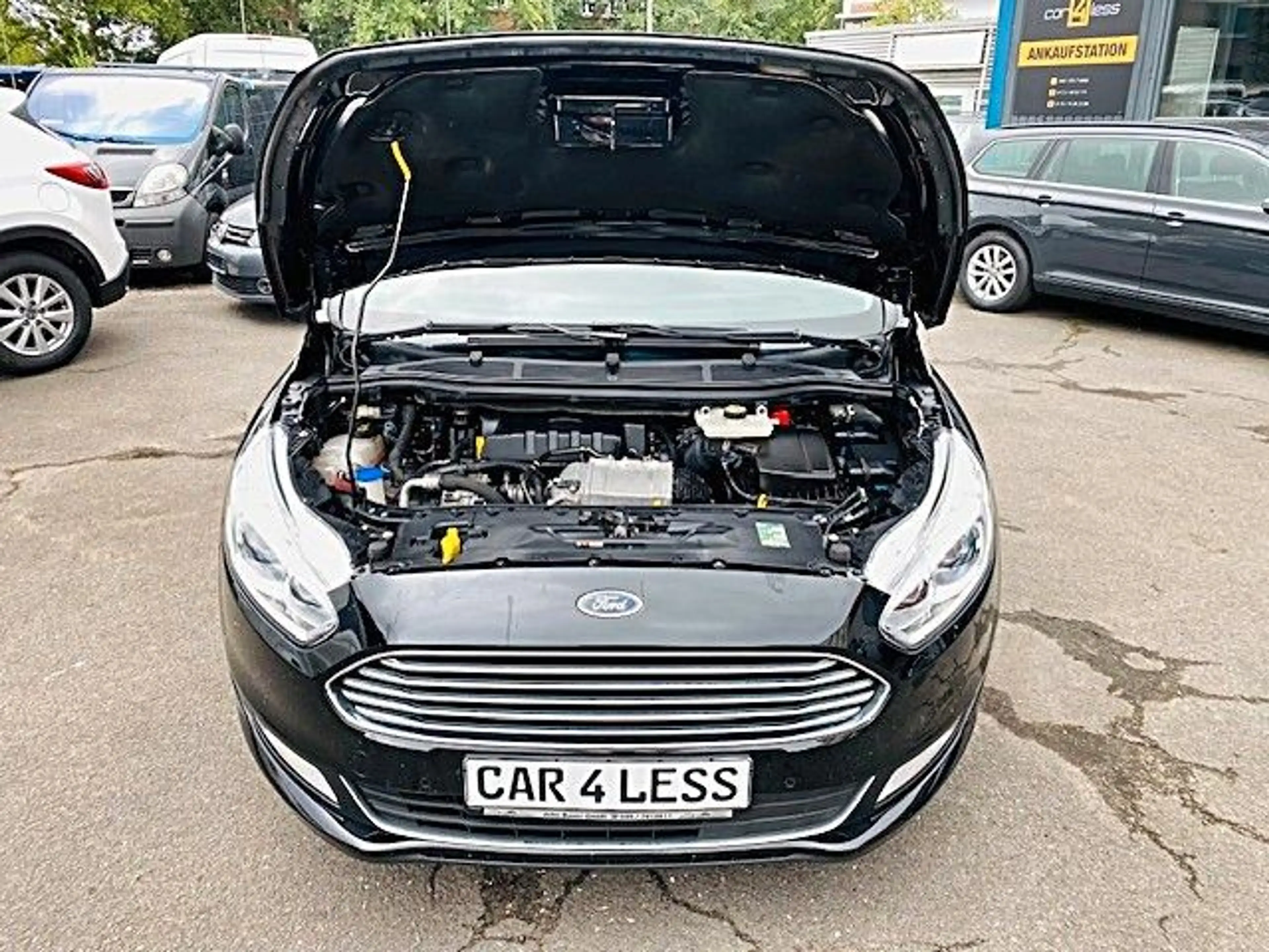 Ford Galaxy 2,0 EcoBlue 140kW Titanium Auto — photo 26