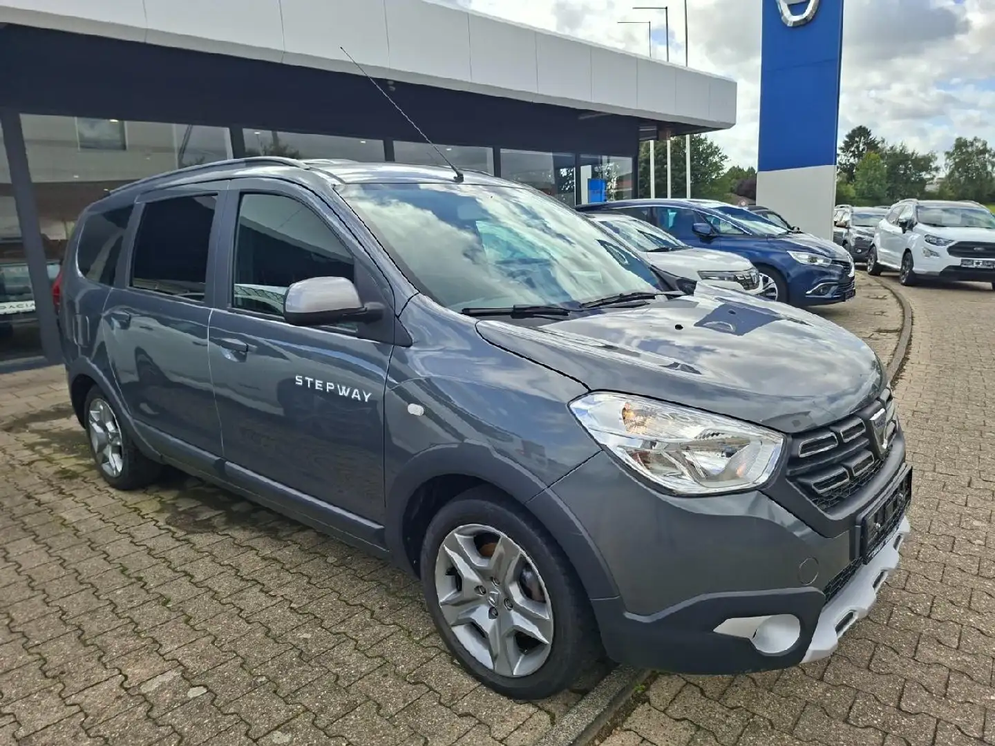 Dacia Lodgy Stepway Gris - 2