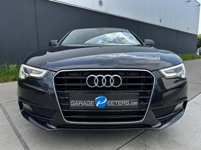 Audi A5 view 5