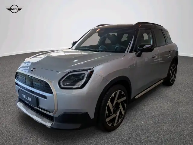 MINI Countryman E Favoured Trim