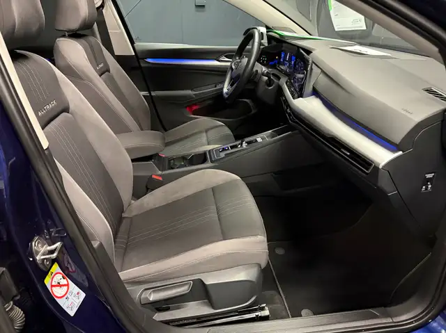 Volkswagen Golf view 13