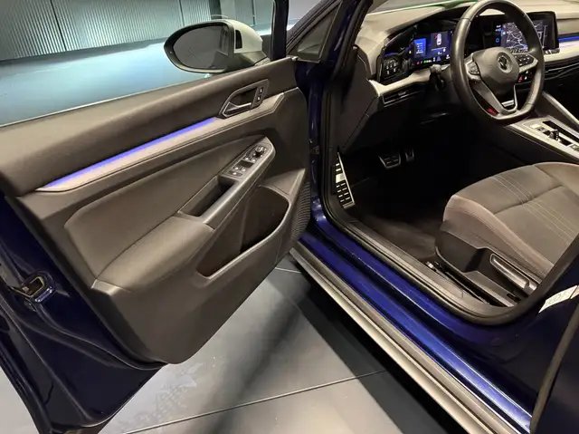 Volkswagen Golf view 27