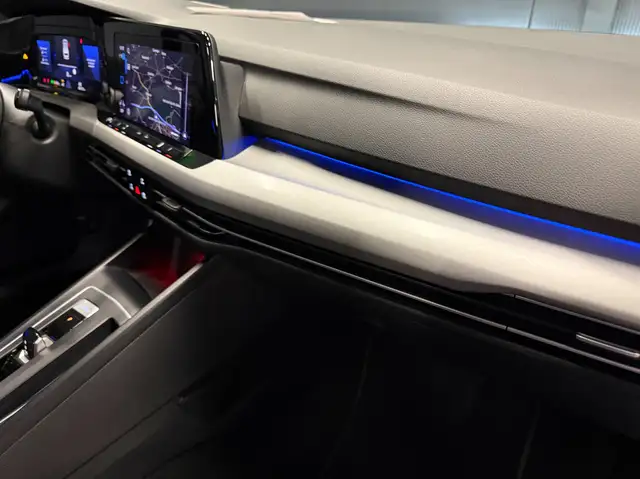 Volkswagen Golf view 15