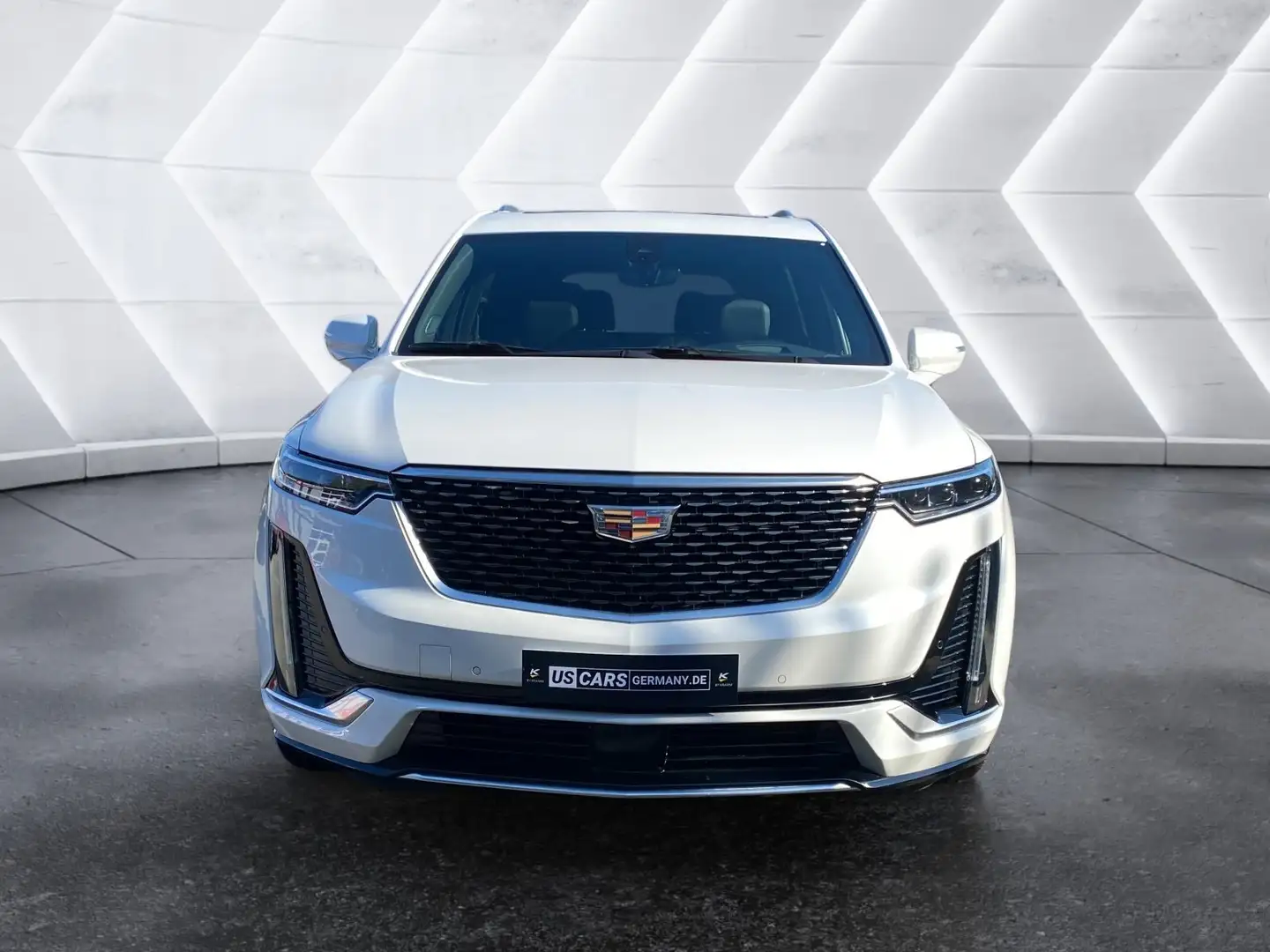 Cadillac XT6 Premium Luxury AWD 3.6L V6 AHK+Navi Wit - 2