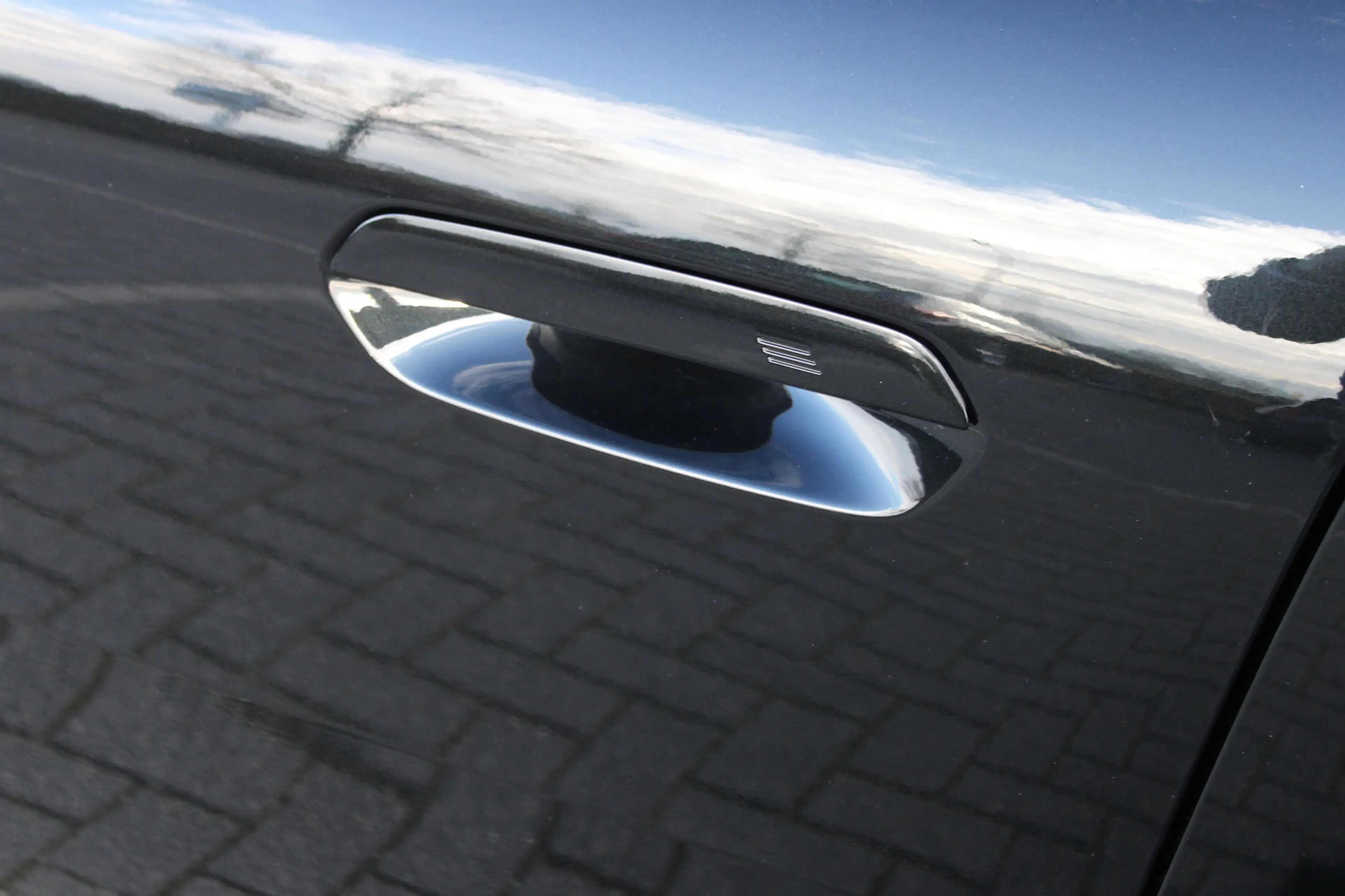 BMW iX2 eDrive20 M Sport / Trekhaak / Sportstoelen / Adapt — photo 6