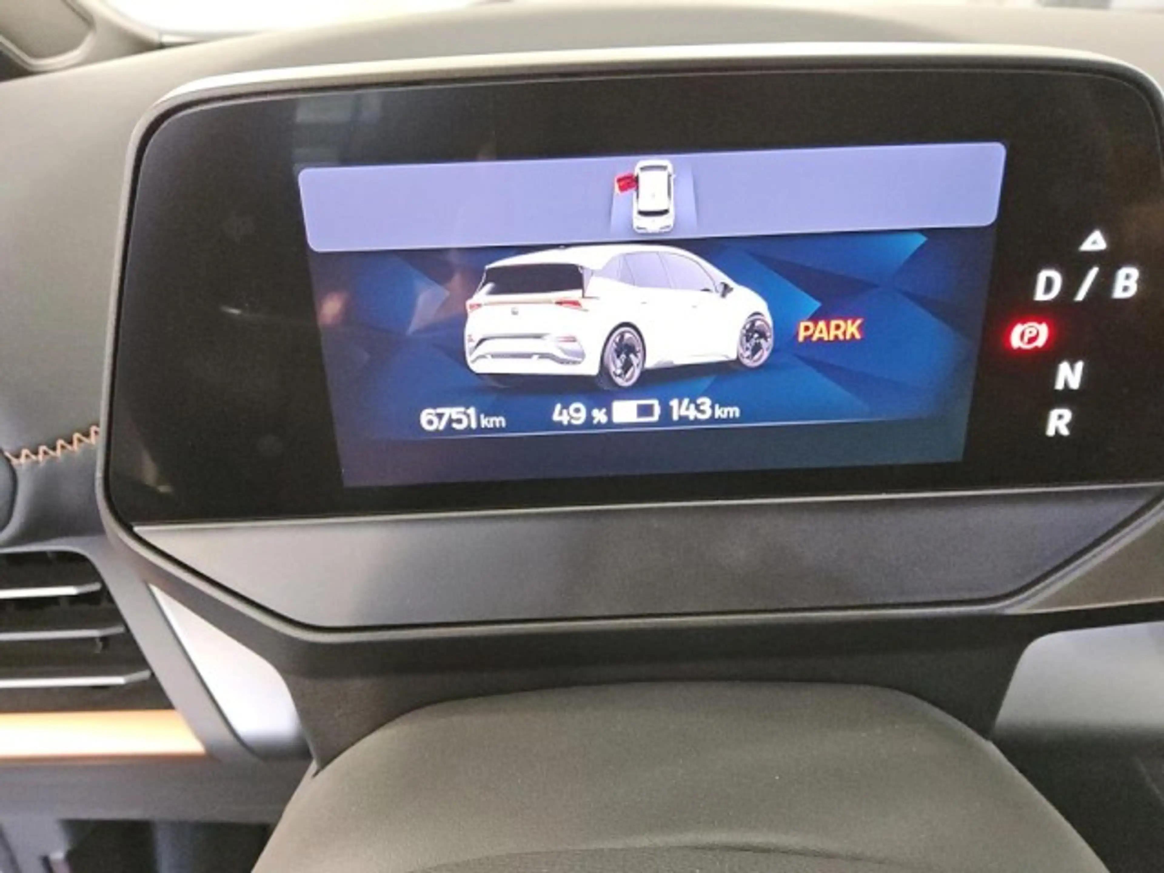 CUPRA Born 204PS/62kWh WÄPU+SHZ+ACC+RKAM+KESSY+CARPLAY Klima — photo 6