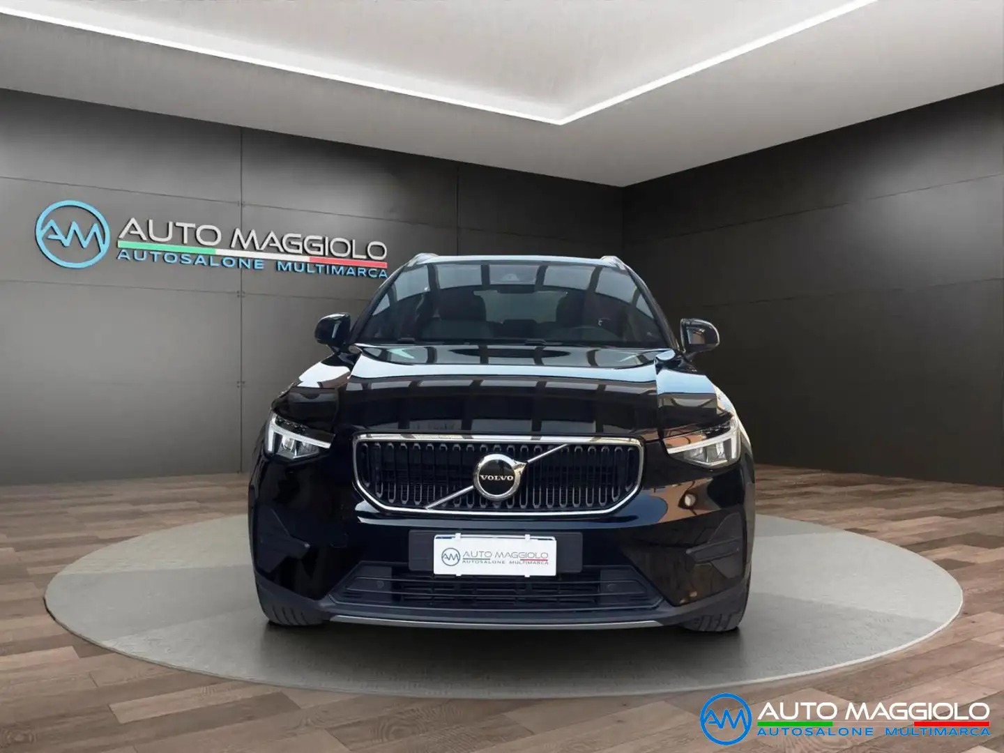 Volvo XC40 T2 1.5 Benzina 130 CV Automatico Core PREZZO REALE Schwarz - 2