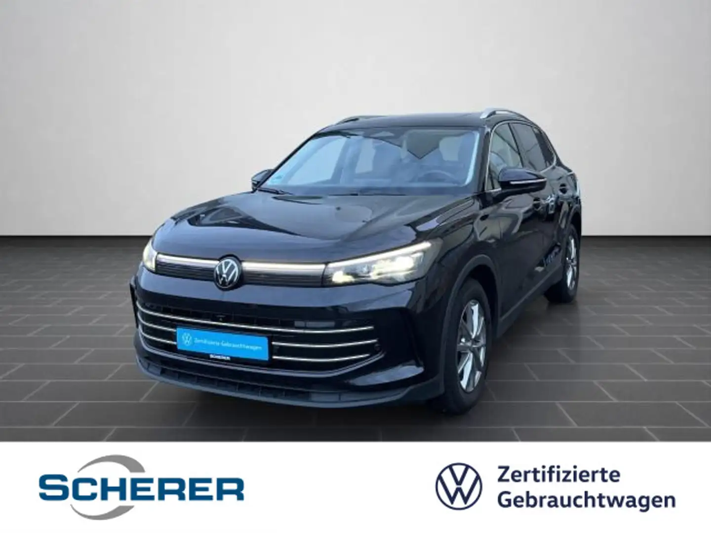 Volkswagen Tiguan ELEGANCE 1.5 eTSI DSG IQ.DRIVE PANO AHK N Schwarz - 1