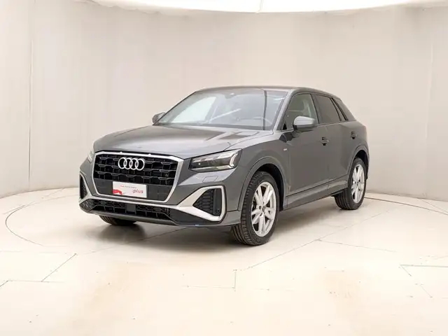 Audi Q2 35 TFSI S TRONIC