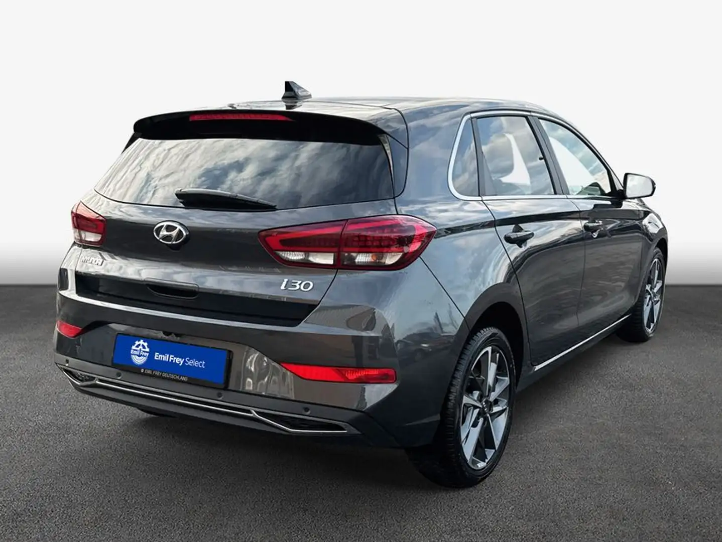 Hyundai i30 1.5 T-GDI 48V-Hybrid DCT Prime Grau - 2