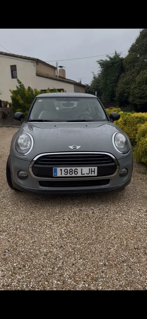 MINI One Tapizado en cuero blanco. - 1