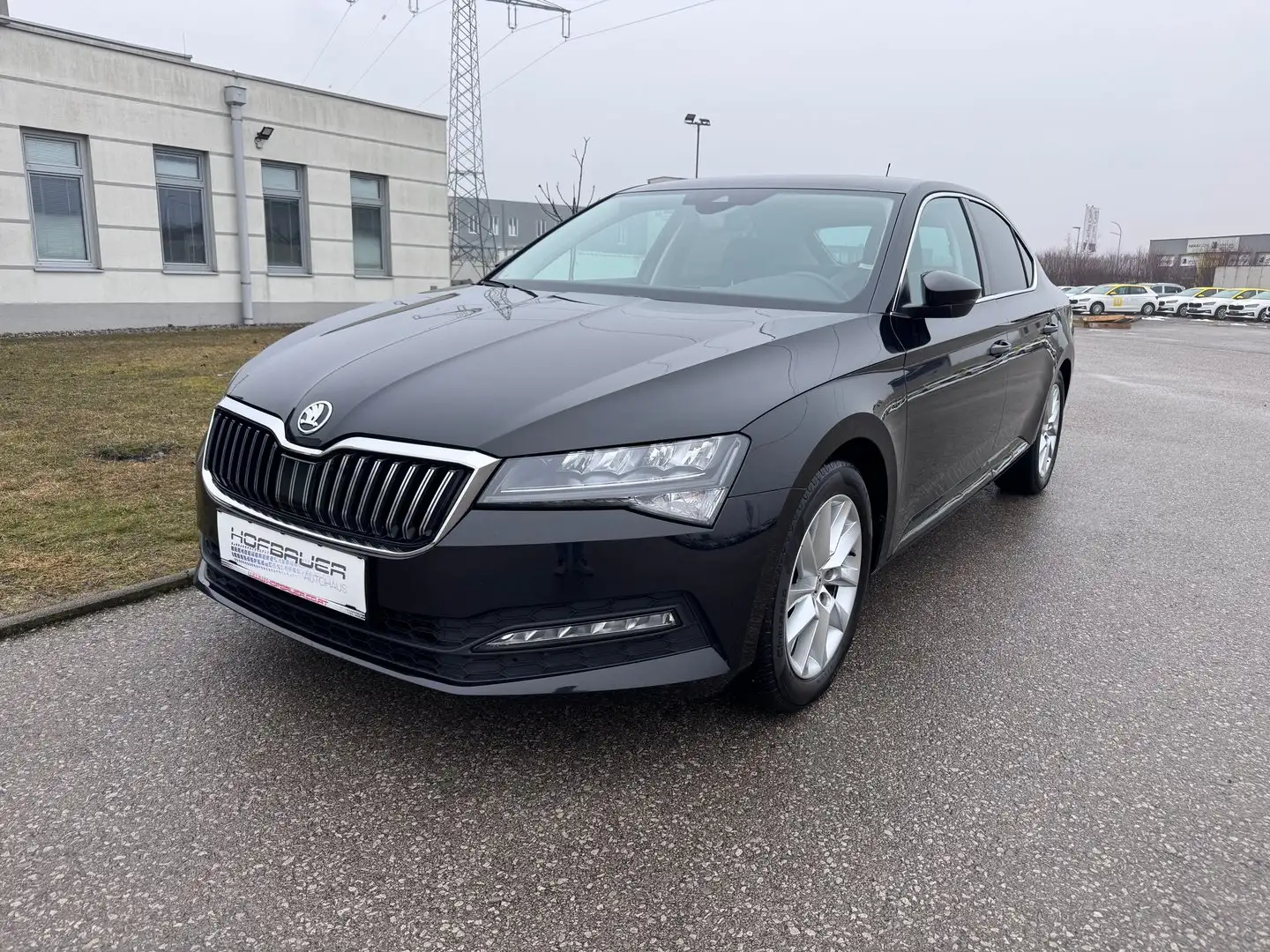 Skoda Superb 4x4 Ambition TDI DSG Schwarz - 1