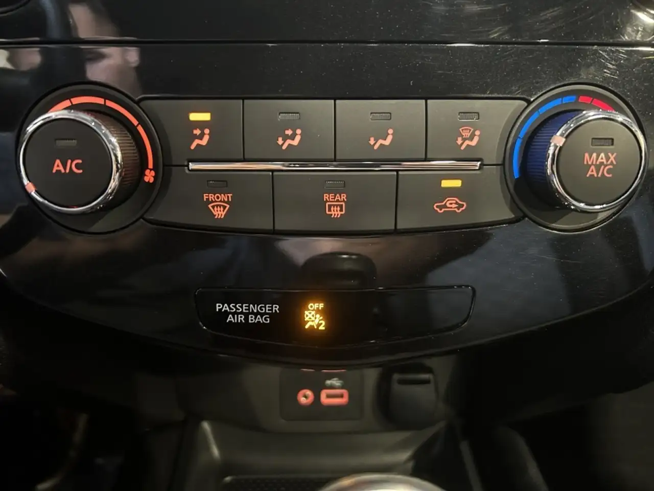 Nissan Qashqai снимка Nissan Qashqai