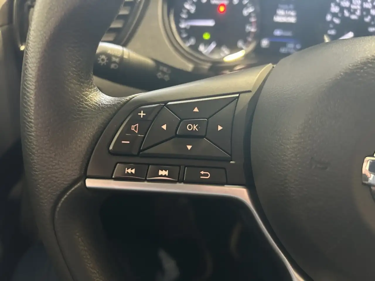 Nissan Qashqai снимка Nissan Qashqai