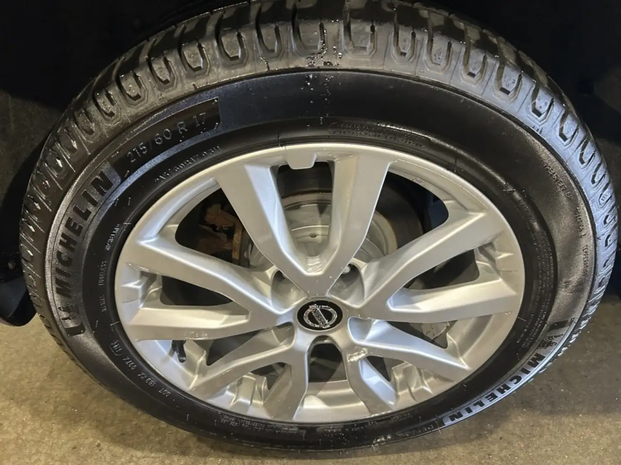 Nissan Qashqai снимка Nissan Qashqai