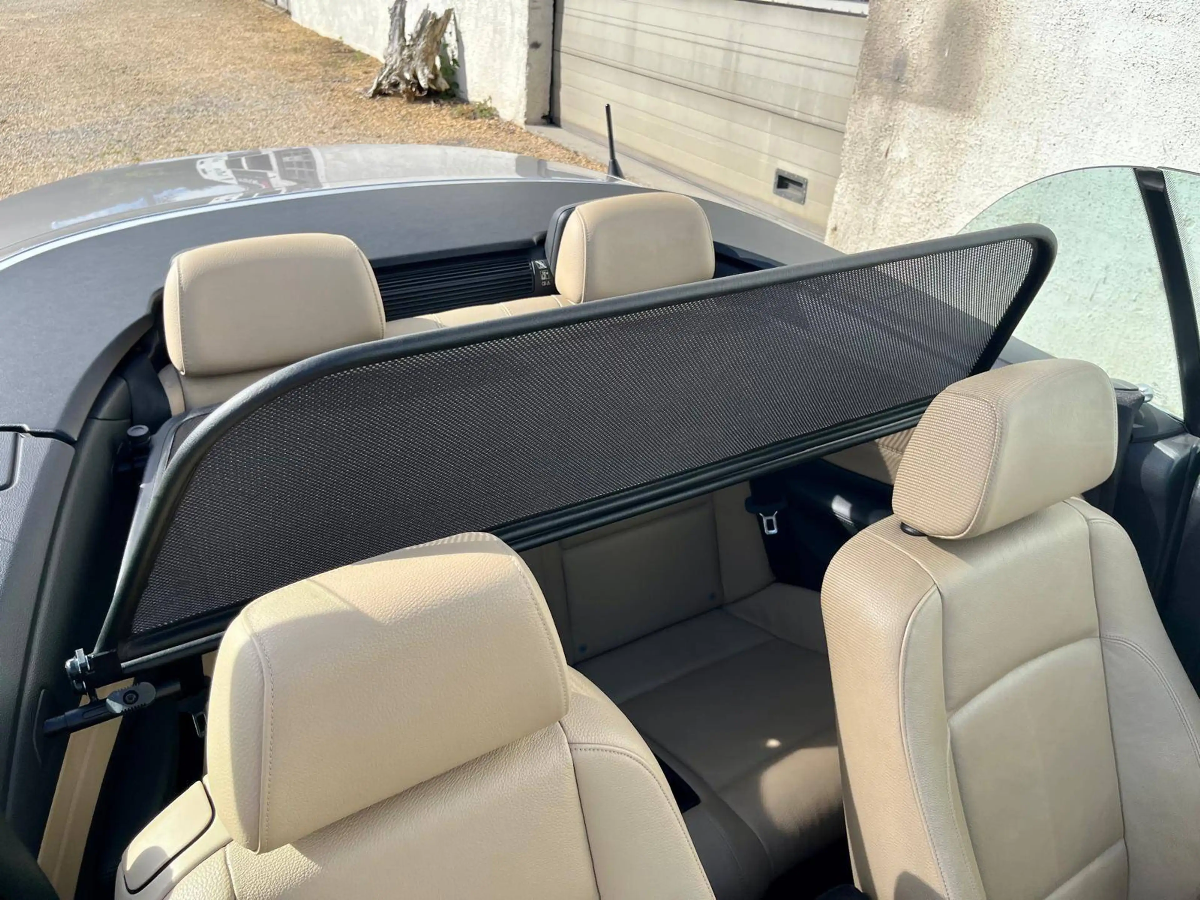 BMW 118 118i CABRIO/CUIR/LED/CARPLAY/CLIM/CAMERA/SIEGES-CH — photo 10