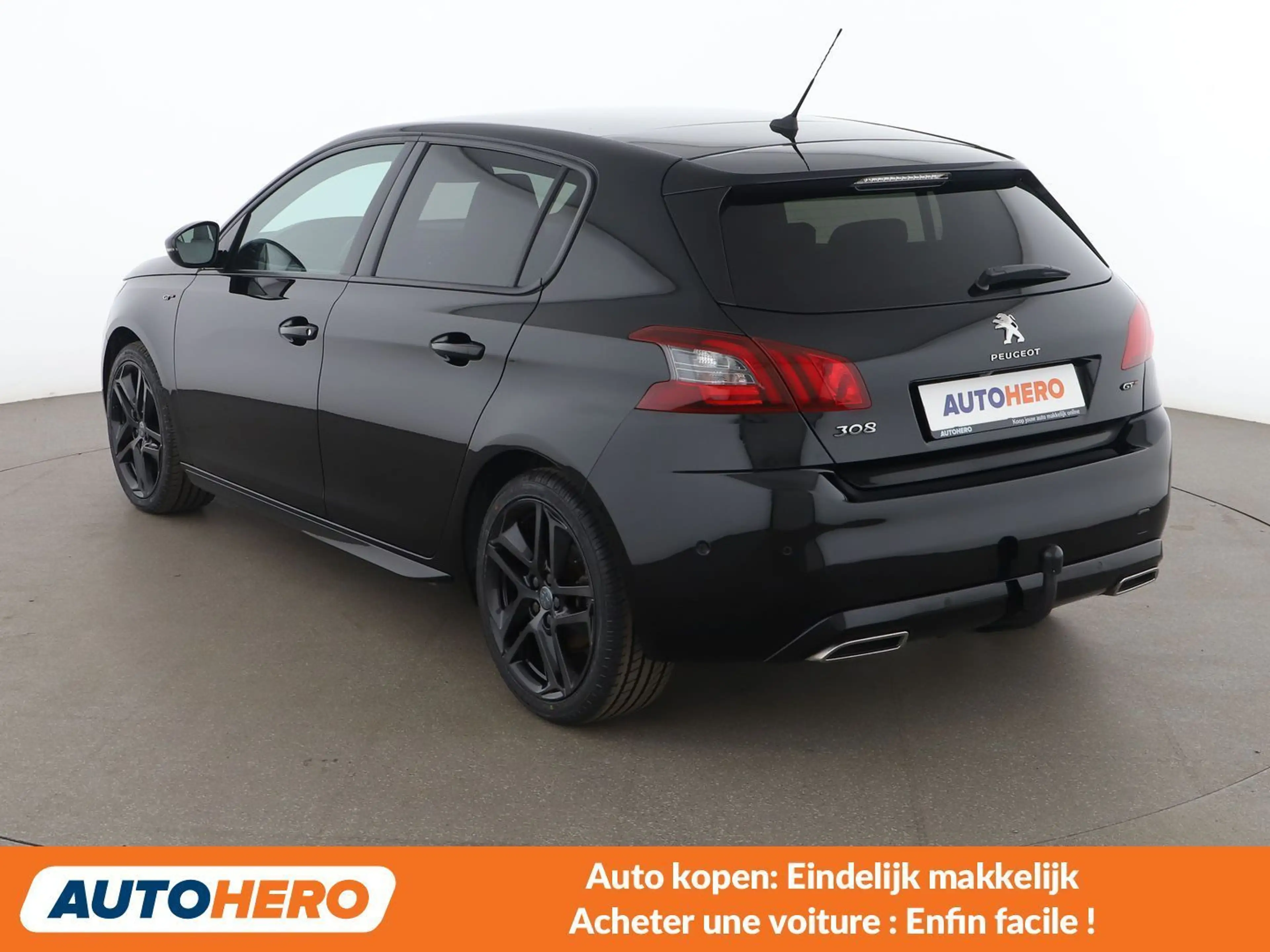 Peugeot 308 1.5 Blue-HDi GT Pack — photo 4