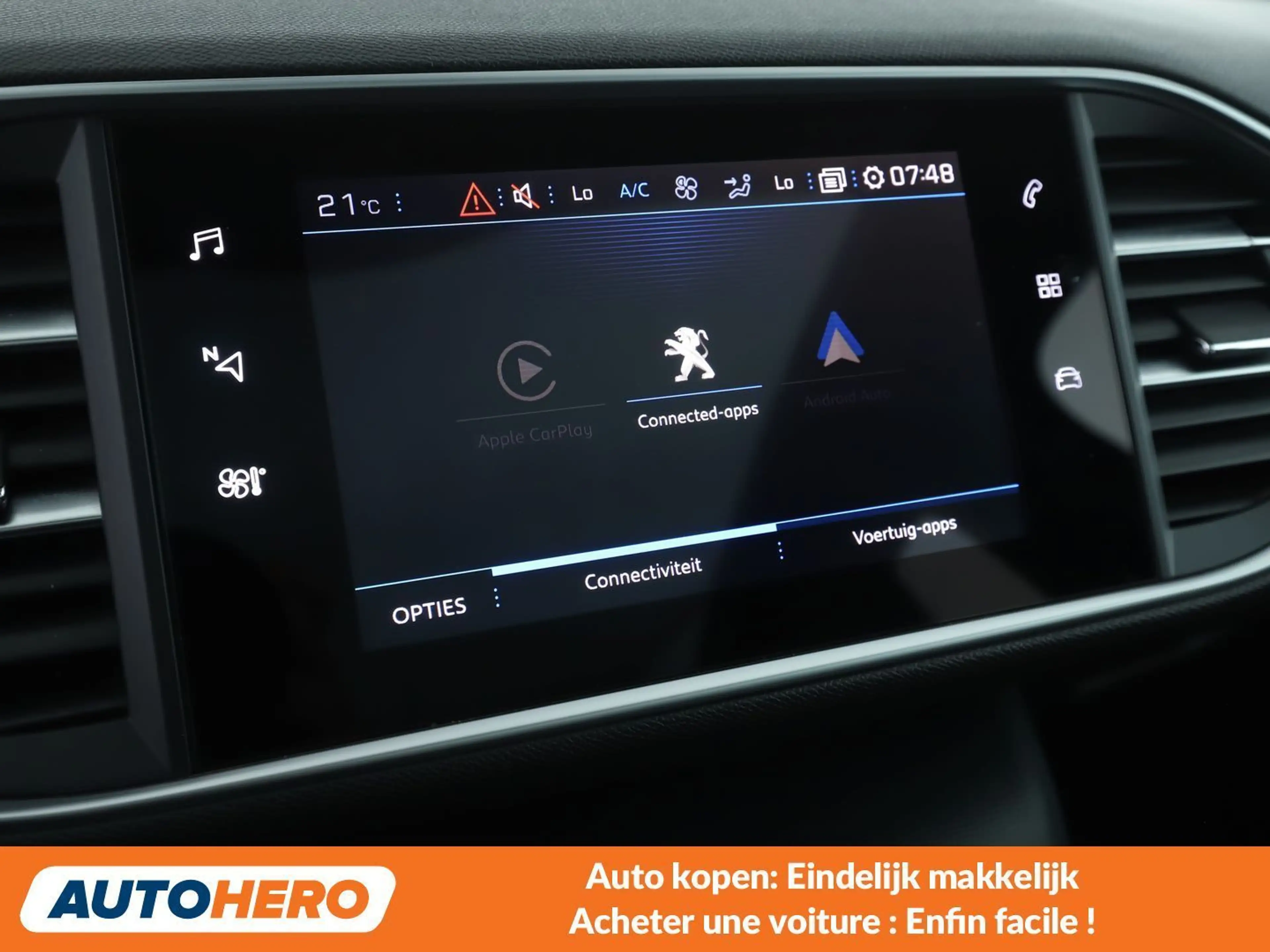 Peugeot 308 1.5 Blue-HDi GT Pack — photo 7