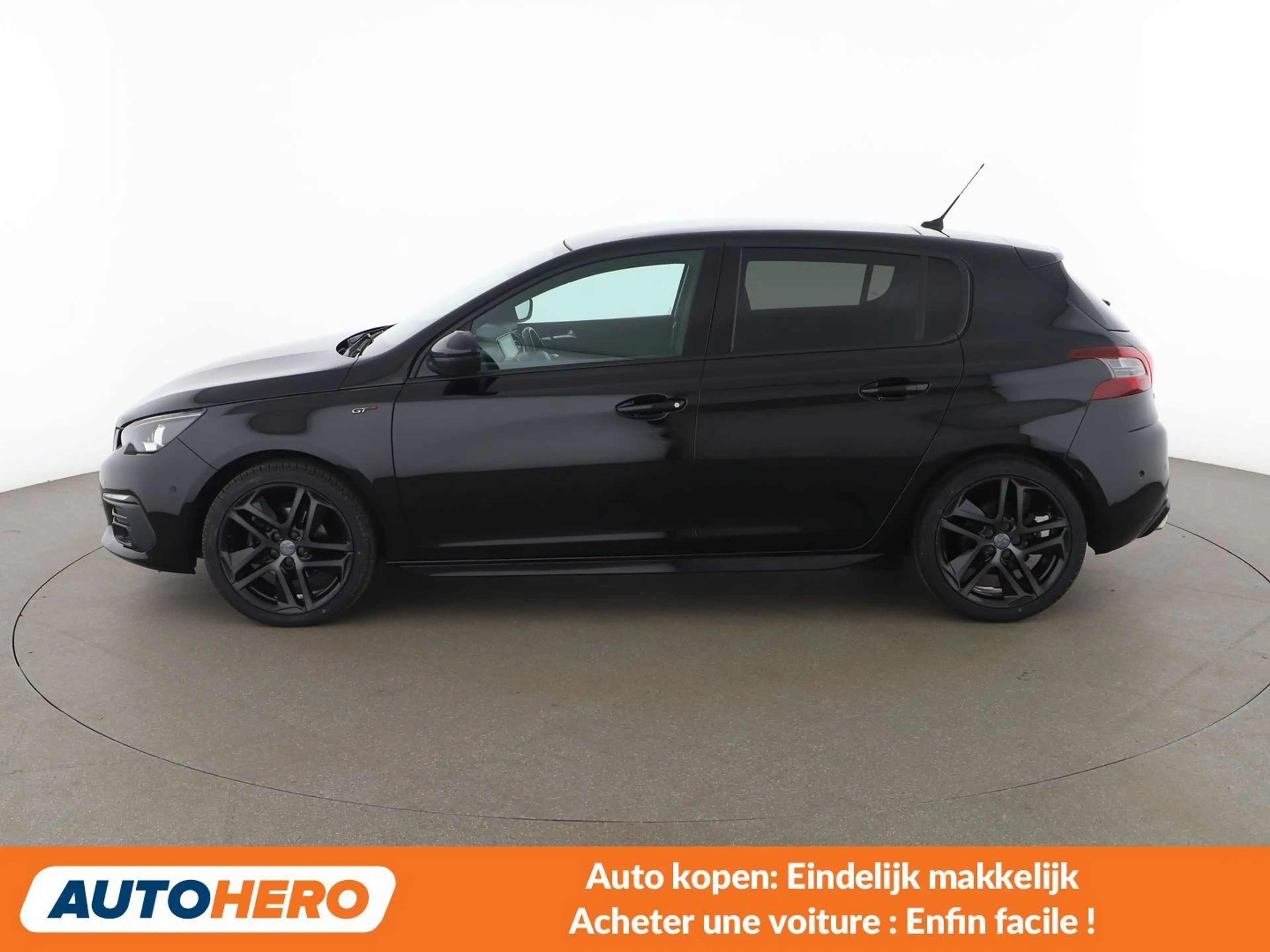 Peugeot 308 1.5 Blue-HDi GT Pack — photo 3