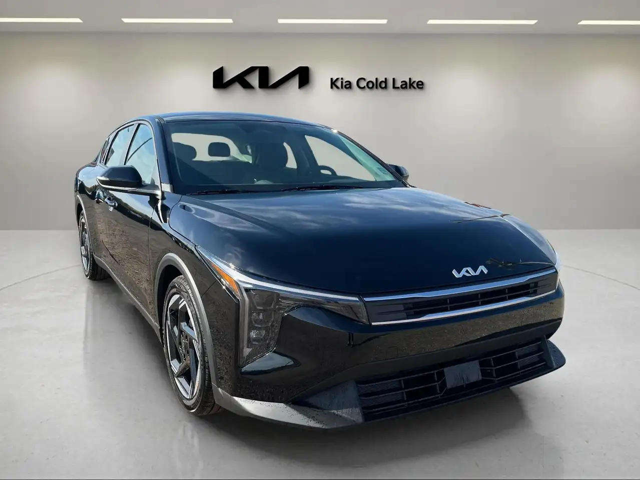 Kia K4 снимка Kia K4