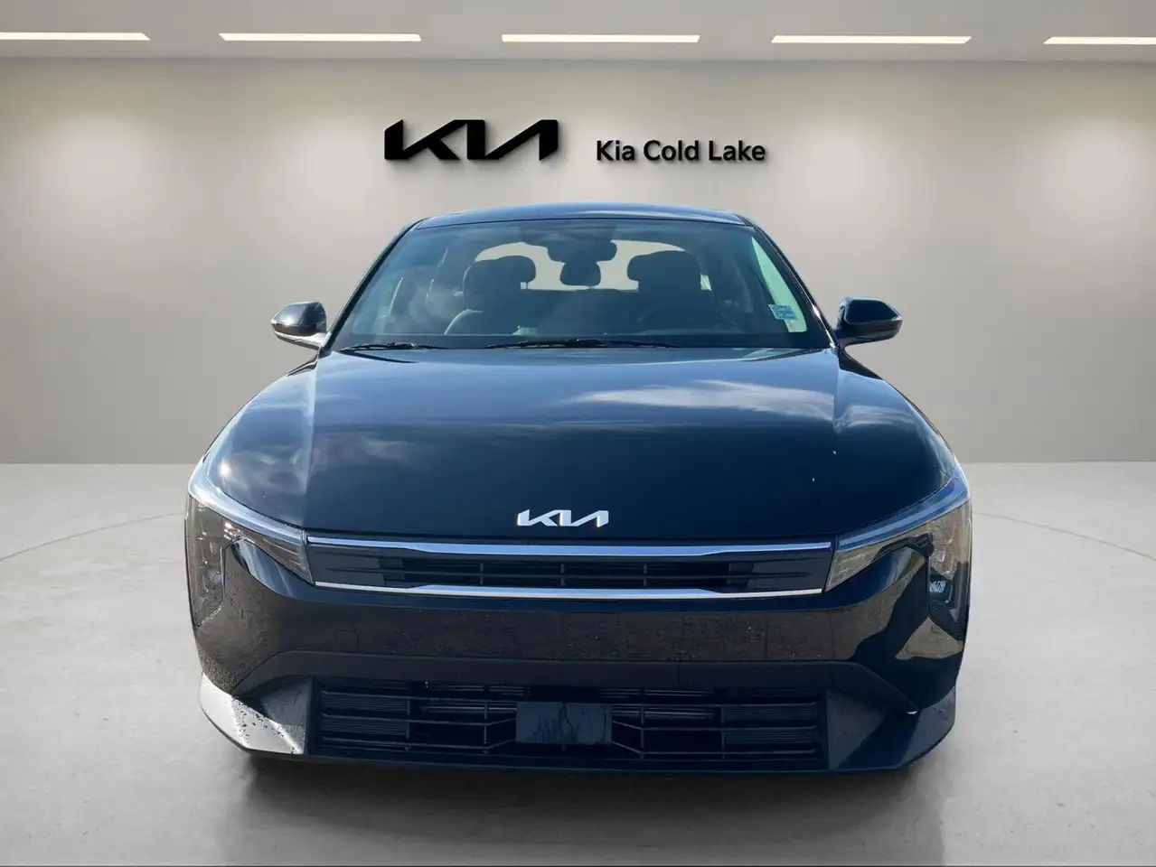 Kia K4 снимка Kia K4