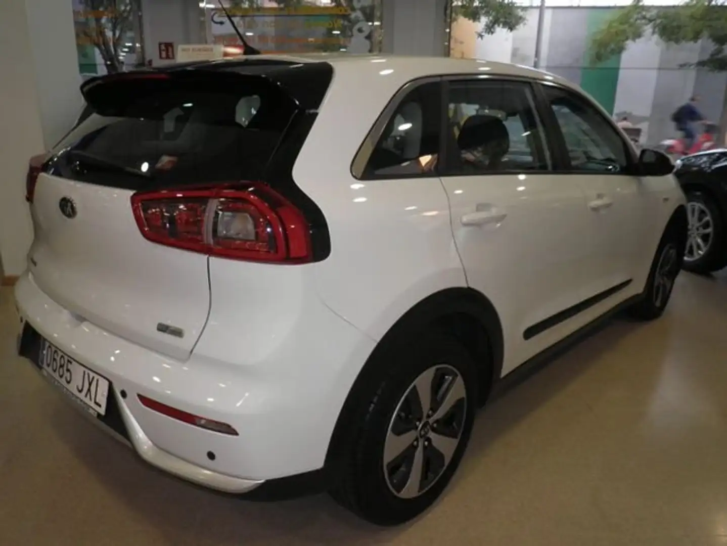 Kia Niro 1.6 HEV Concept Blanco - 2