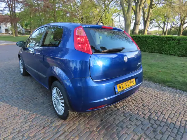 Fiat Grande Punto view 7