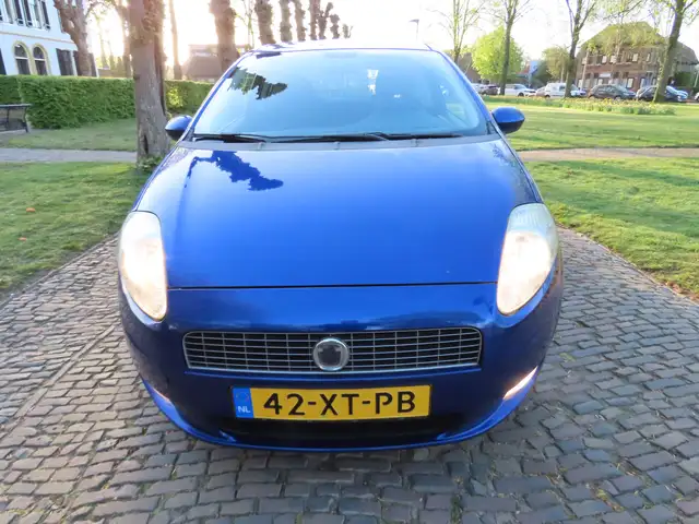 Fiat Grande Punto view 6