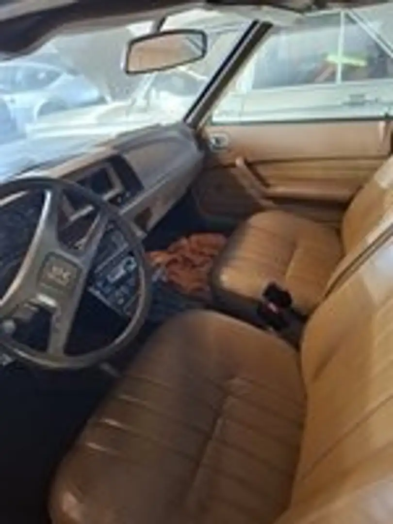 Peugeot 604 - 2