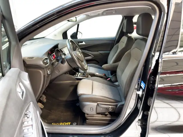 Opel Crossland X view 8