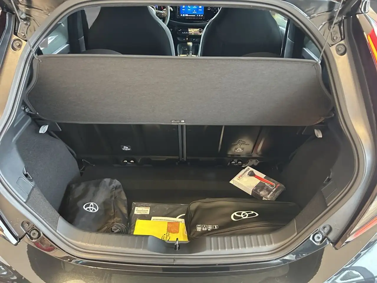 Toyota Aygo X X 1,5 Hybrid Teamplayer *Sitzheizung* 5