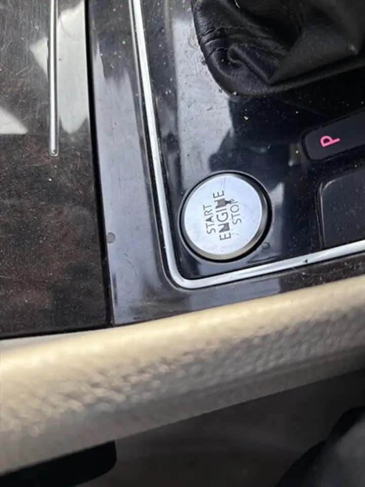 Volkswagen Passat снимка Volkswagen Passat