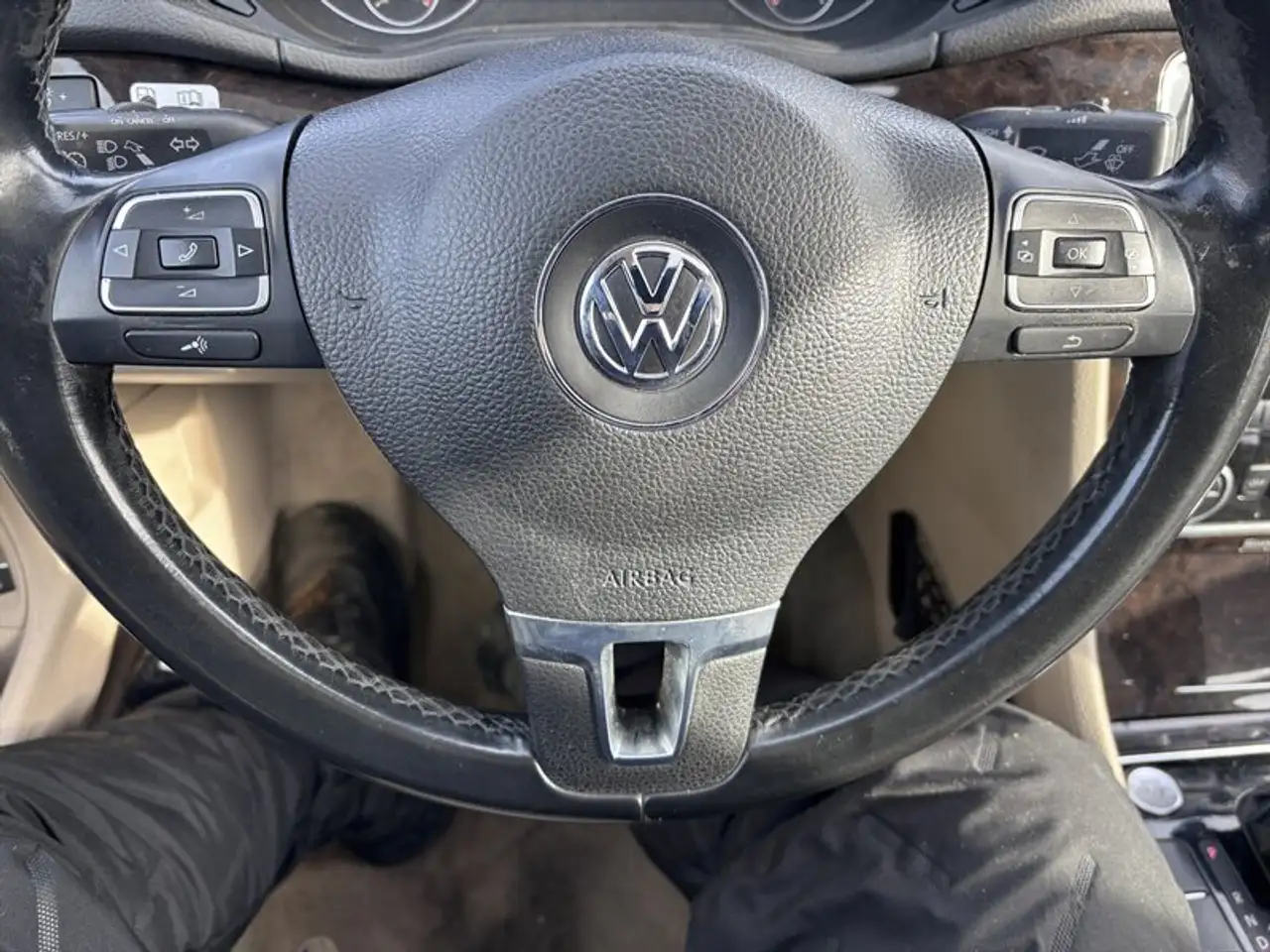 Volkswagen Passat снимка Volkswagen Passat