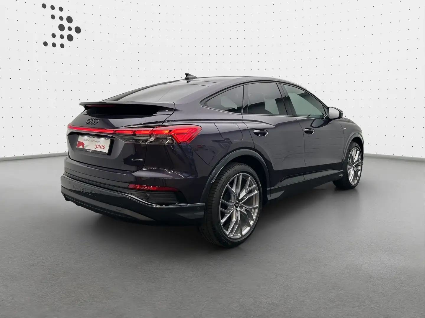 Audi Q4 e-tron 55 quattro S line*Navi*Matri Violett - 2