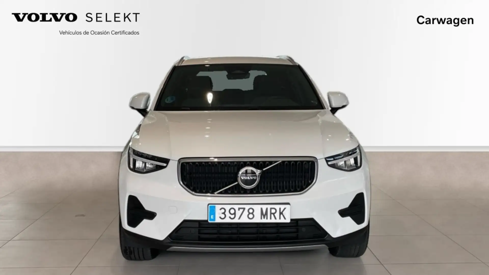Volvo XC40 2.0 B3 CORE AUTO 5P - 2