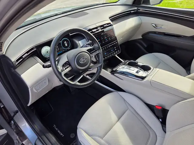 Hyundai Tucson view 9
