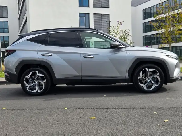 Hyundai Tucson view 6